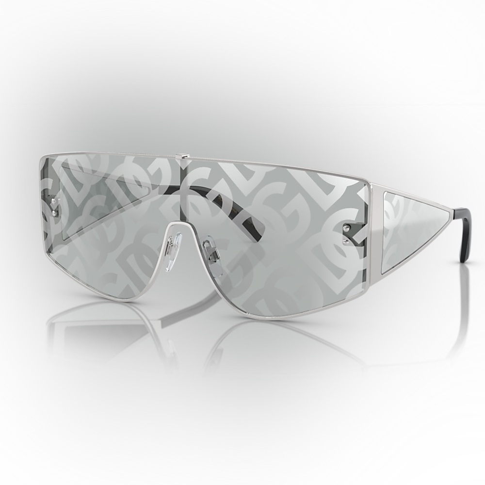 🆕 NIB Dolce and Gabbana Logo Mirrored Logo Lenses 😎